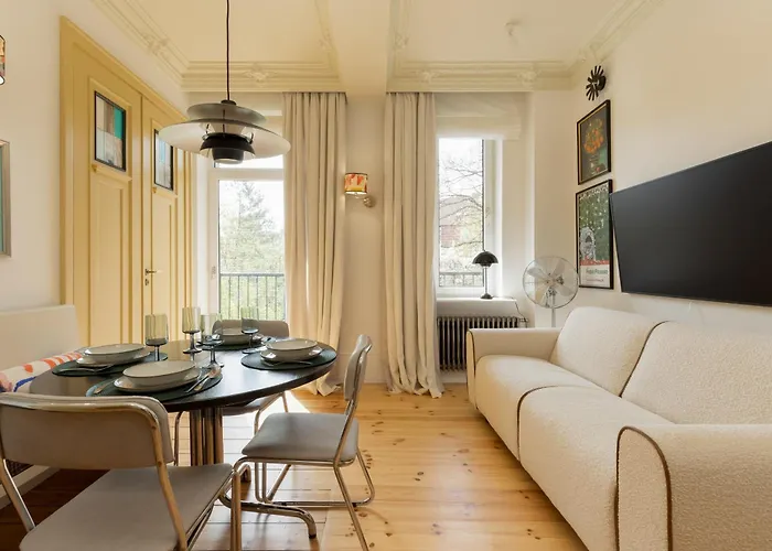 The Marien 1899 Timeless Elegance In The Heart Of Wrzeszcz By Renters Daire